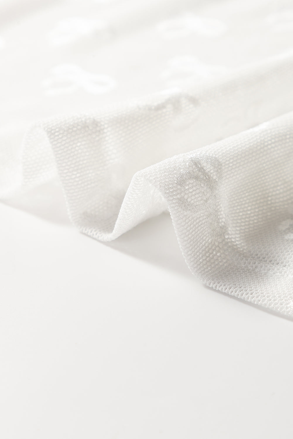 White Mesh Bow Pattern Long Sleeve Top