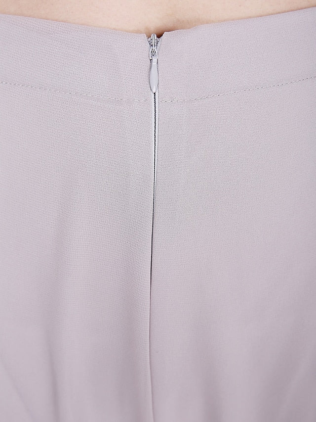 Jumpsuit / Pantsuit Mother of the Bride Dress Plus Size Elegant Bateau Neck Floor Length Chiffon Sleeveless yes with Solid Color 2023 - LuckyFash™