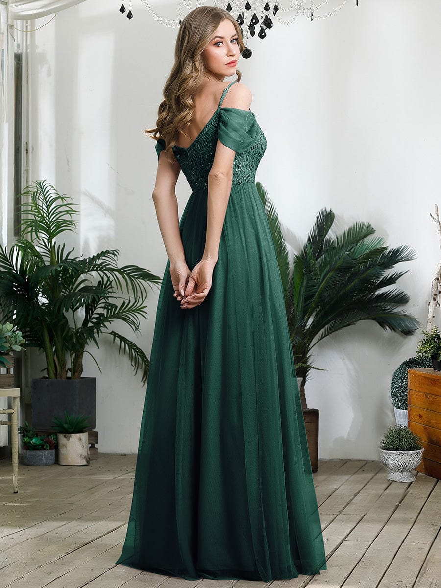 Elegant A-Line Tulle Bridesmaid Gown with Sweetheart Neckline