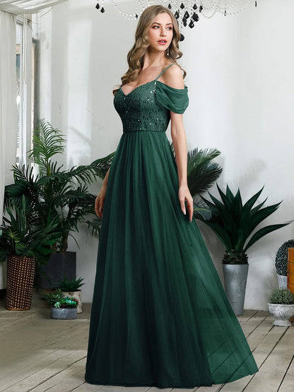 Elegant A-Line Tulle Bridesmaid Gown with Sweetheart Neckline
