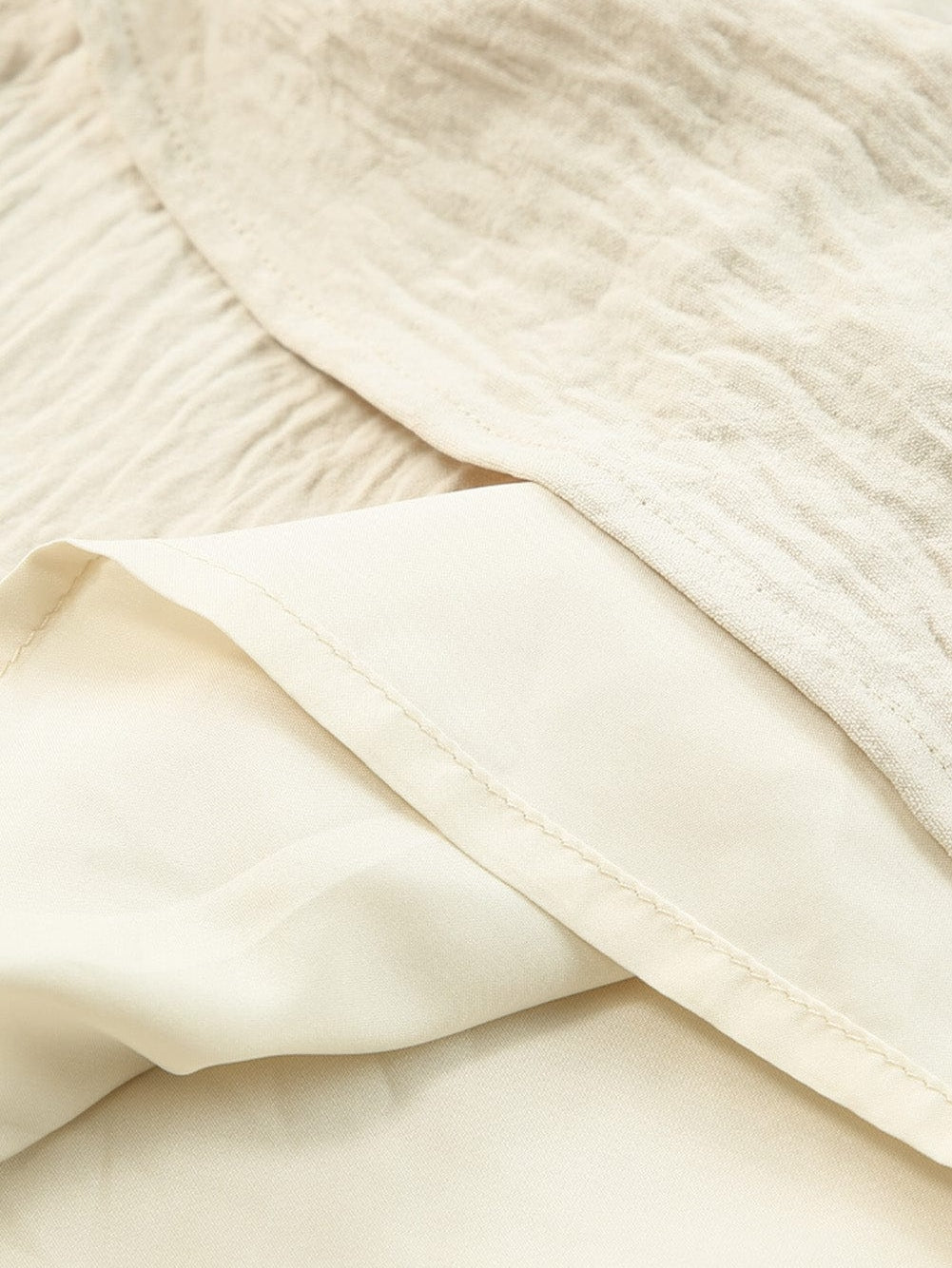 Elegant Apricot Maxi Dress with V-Neckline and Elastic Belt