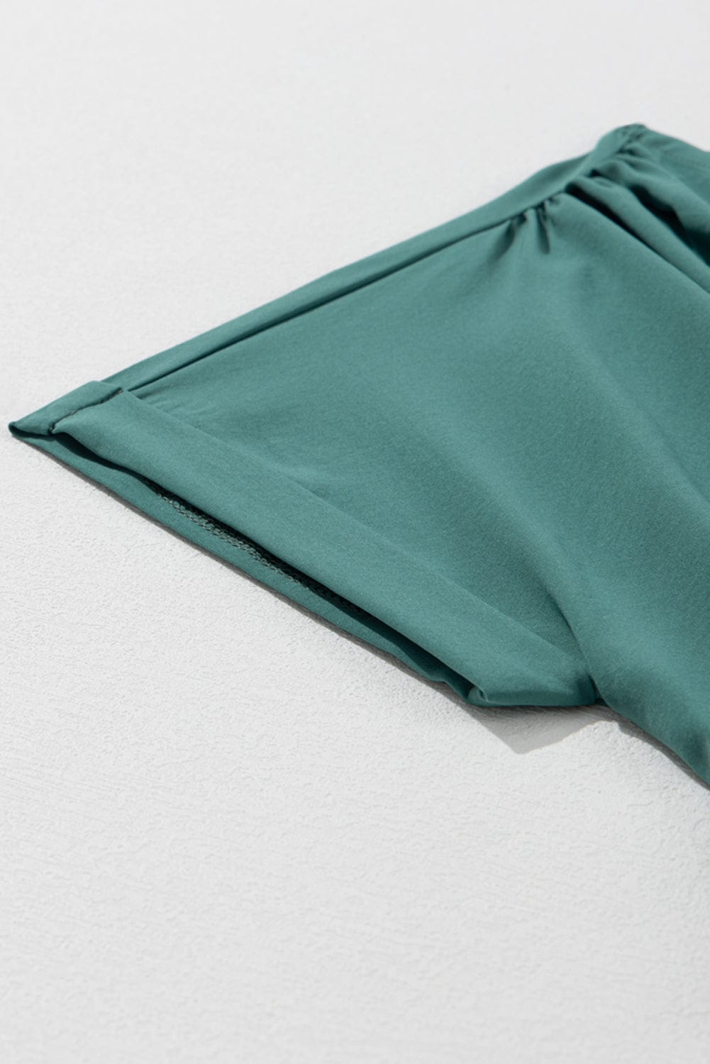 Elegant Black and Green V Neck Pleated Maxi Dress with Short Sleeves