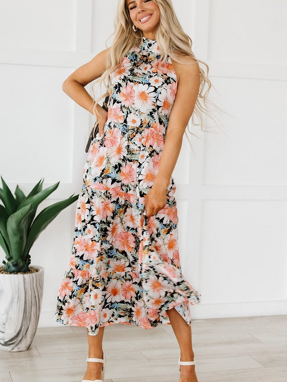 Elegant Black Boho Floral Halter Maxi Dress with Ruffled Details