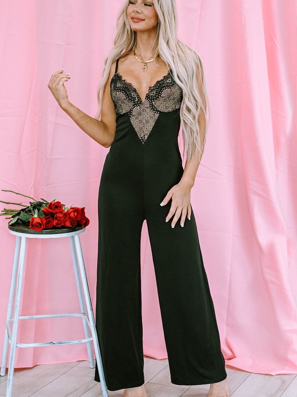 Elegant Black Lace V Neck Wide Leg Jumpsuit with Spaghetti Straps