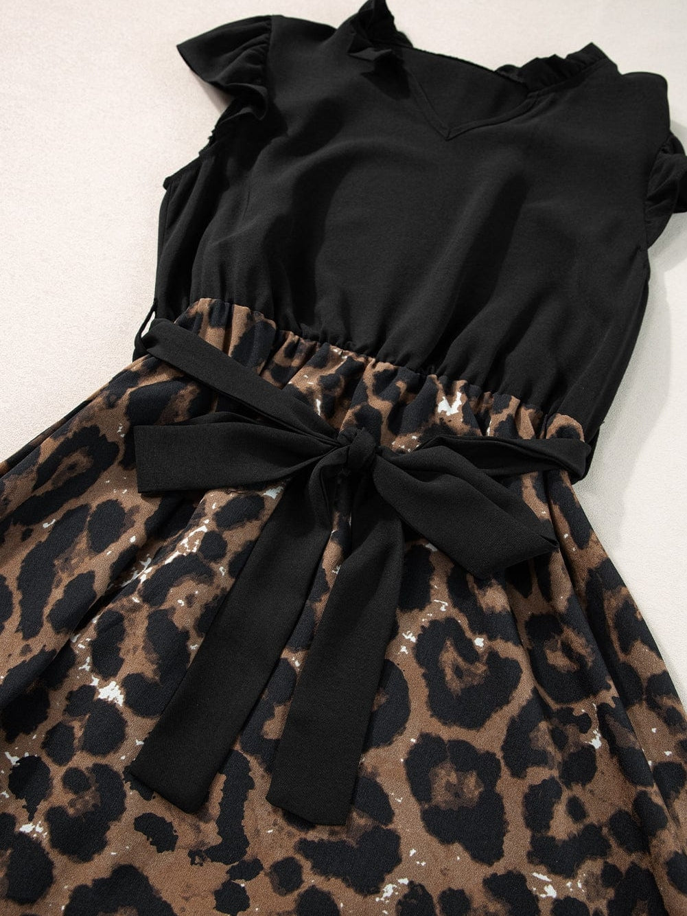 Elegant Black Leopard Print Flare Dress with Flutter Sleeves