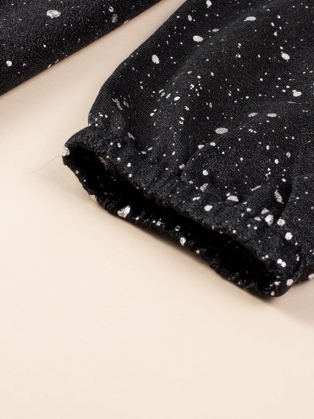 Elegant Black Mesh Overlay V-Neck Long Sleeve Dress with Glitter Accents