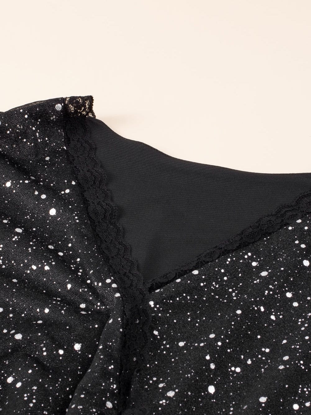 Elegant Black Mesh Overlay V-Neck Long Sleeve Dress with Glitter Accents