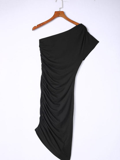 Elegant Black One-shoulder Bodycon Dress with Ruched Detail