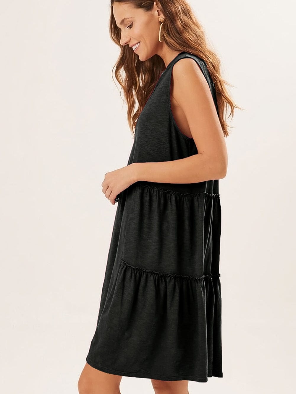 Elegant Black Sleeveless V-Neck Tiered Mini Dress