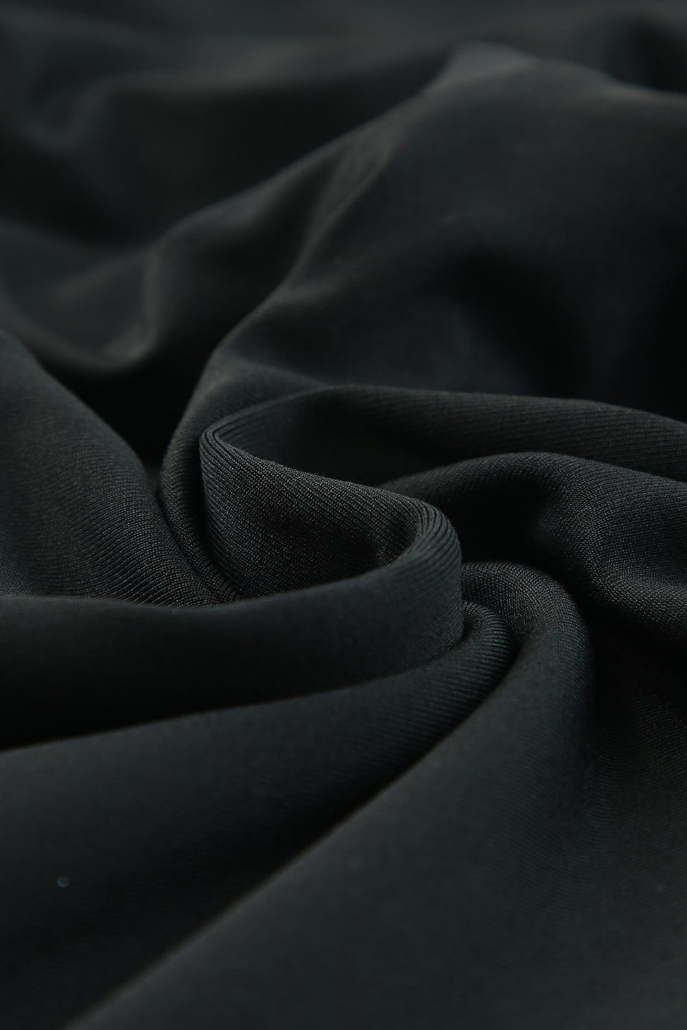 Elegant Black Tapered Jumpsuit with Tie Waist