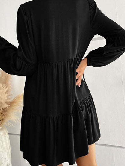 Elegant Black V-Neck Lace Mini Dress with Puff Sleeves