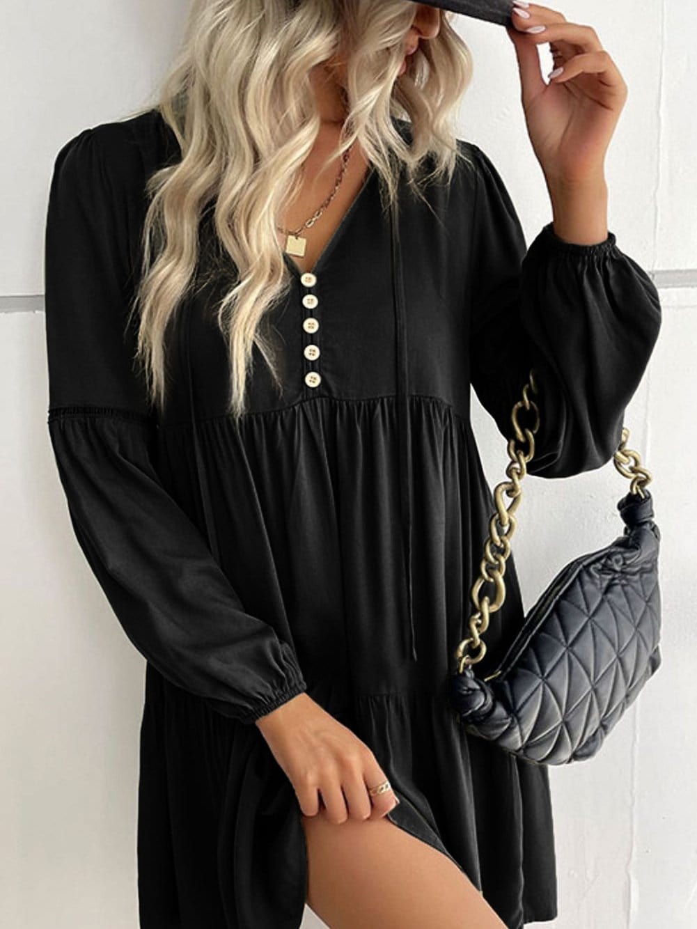 Elegant Black V-Neck Lace Mini Dress with Puff Sleeves