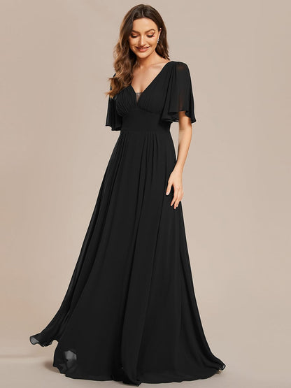 Elegant Chiffon A-Line Maxi Bridesmaid Dress with Empirical Waist and Short Sleeves