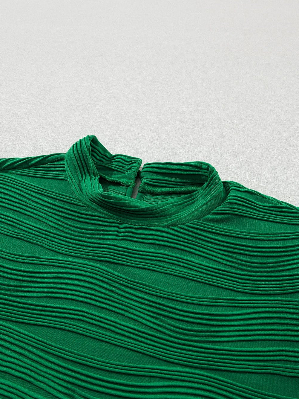 Elegant Dark Green Wavy Texture Mock Neck Cap Sleeve Blouse