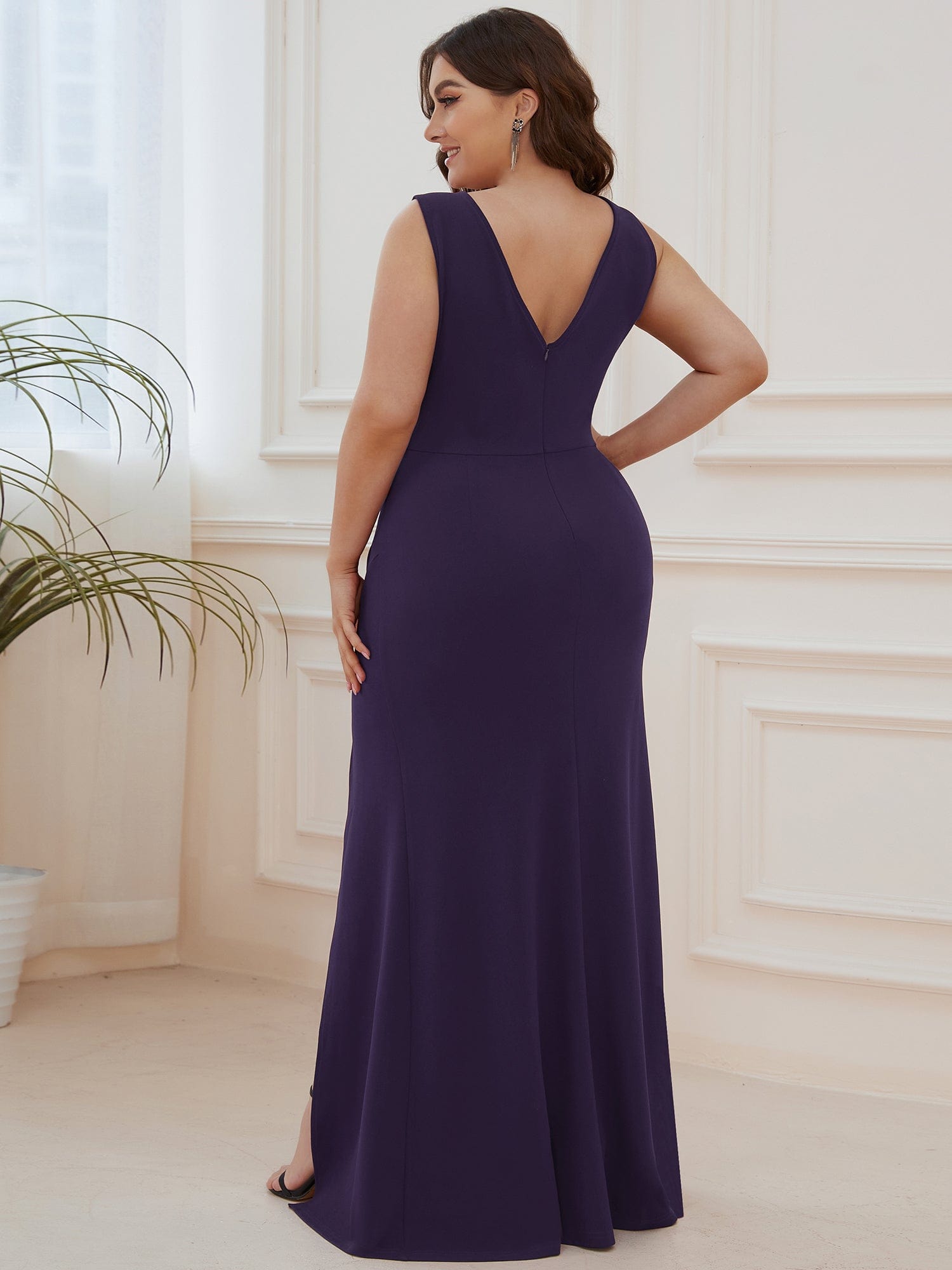 Elegant Deep V-Neck Split Pencil Evening Dress for Plus Sizes