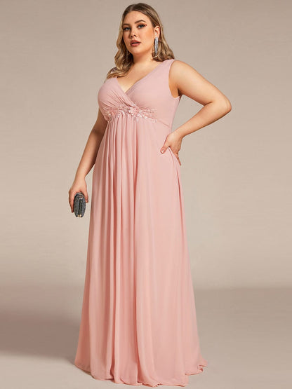 Elegant Floral Applique Chiffon A-Line Evening Dress for Plus Size Women