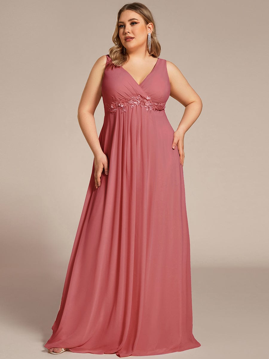 Elegant Floral Applique Chiffon A-Line Evening Dress for Plus Size Women