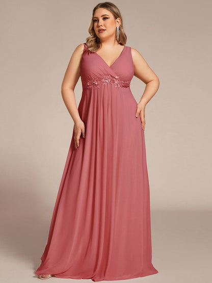 Elegant Floral Applique Chiffon A-Line Evening Dress for Plus Size Women