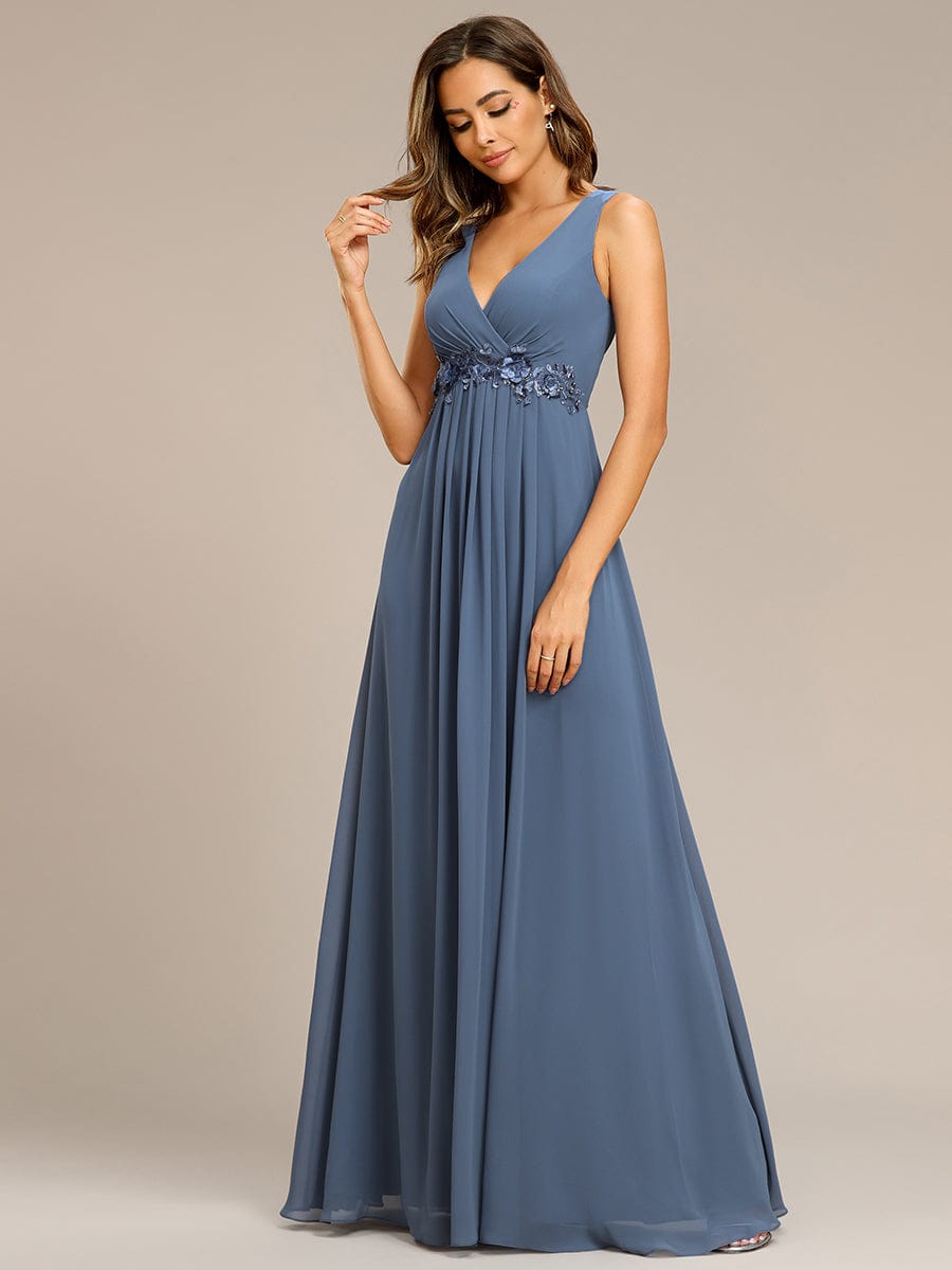 Elegant Floral Applique Sleeveless Chiffon Formal Gown
