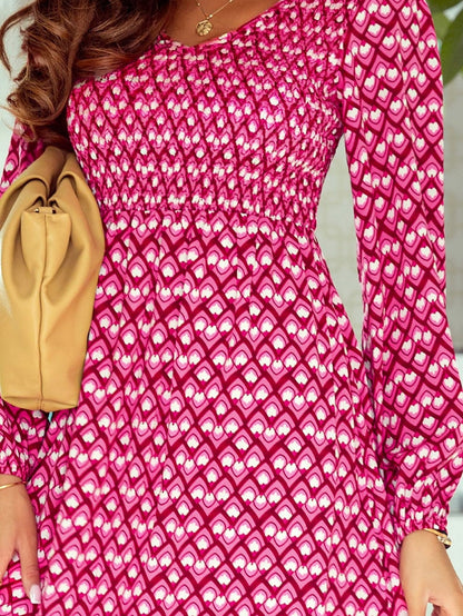 Elegant Geometric Print Smocked V Neck Maxi Dress