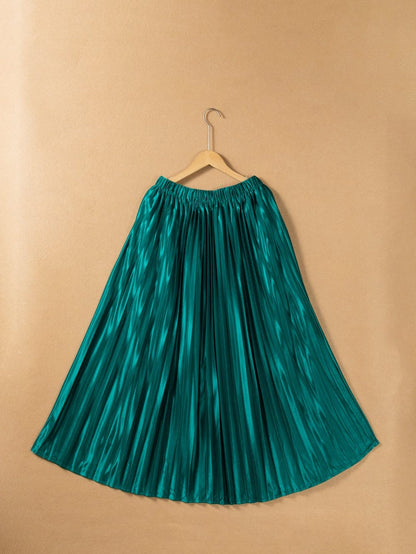 Elegant Green Satin Pleated Maxi Skirt with Elastic Waist