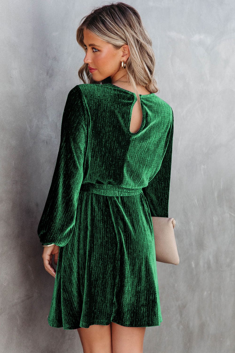 Elegant Green Velvet Dress with Tie Waist