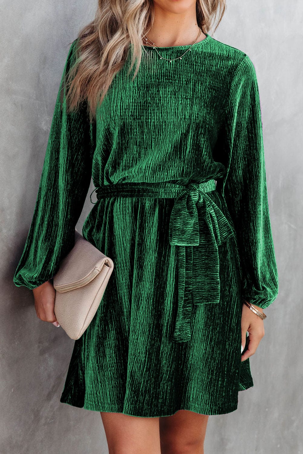 Elegant Green Velvet Dress with Tie Waist