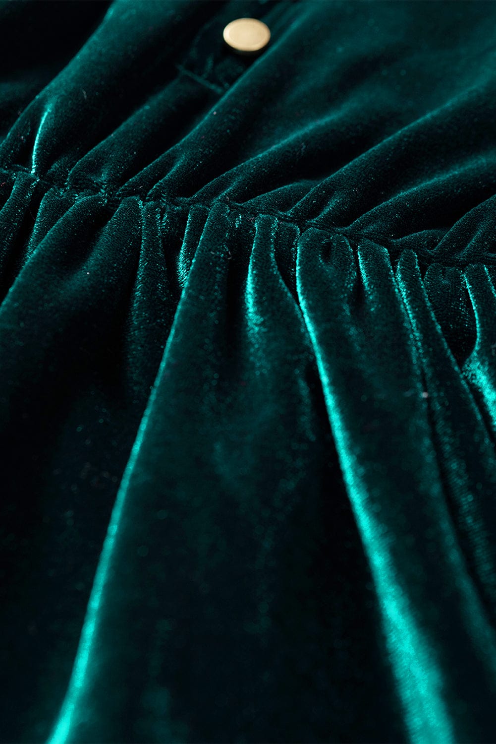 Elegant Green Velvet Ruffled Button-Up Mini Dress