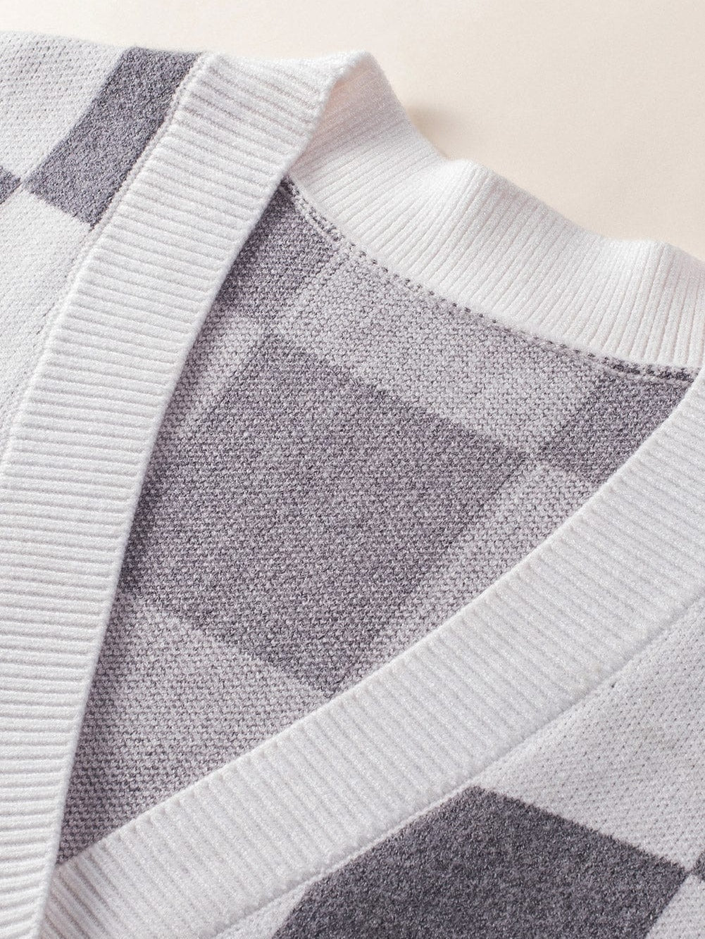 Elegant Grey Checkered Print V-Neck Button Up Cardigan Sweater