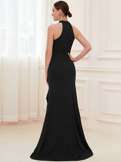 Elegant Halter Neck Sleeveless Pencil Evening Gown
