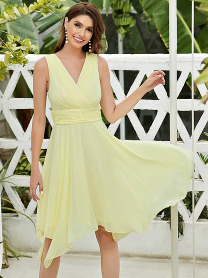 Elegant Knee-Length Chiffon Bridesmaid Dress with Unique Hem