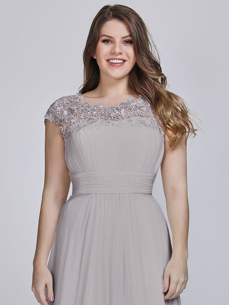 Elegant Lace Cap Sleeve Chiffon Evening Gown with Rhinestone-Embellished Neckline