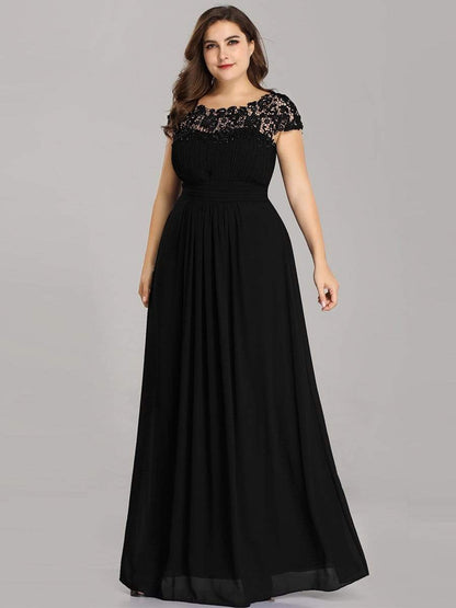 Elegant Lace Cap Sleeve Plus Size Bridesmaid Gown