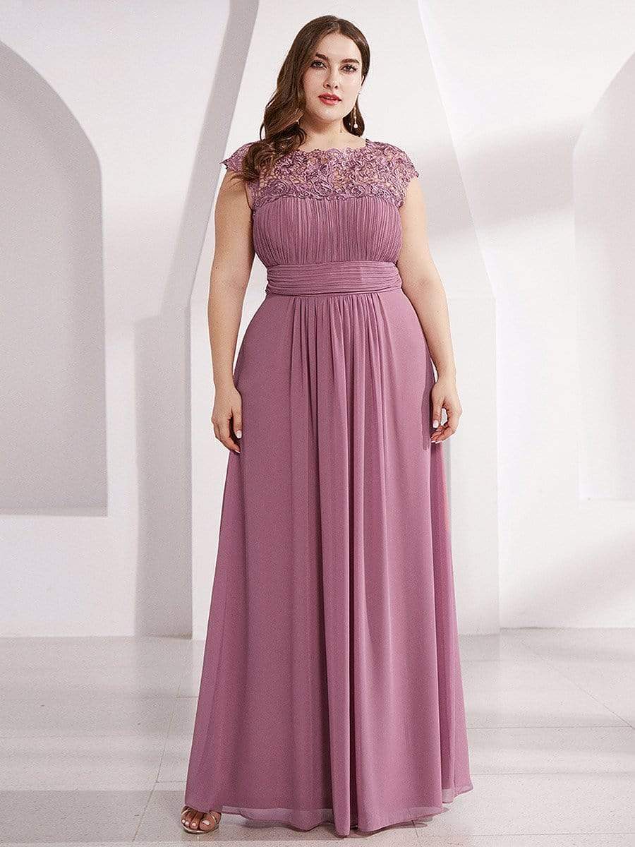 Elegant Lace Cap Sleeve Plus Size Bridesmaid Gown