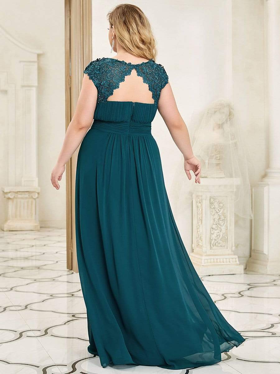 Elegant Lace Cap Sleeve Plus Size Bridesmaid Gown