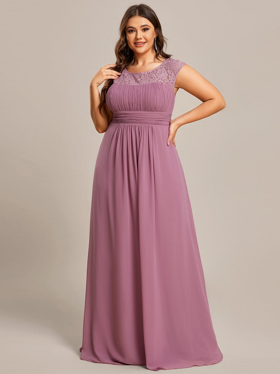 Elegant Lace & Chiffon Plus Size Evening Gown with Cap Sleeves
