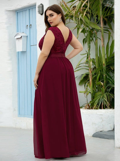 Elegant Lace Plus Size Bridesmaid Dresses
