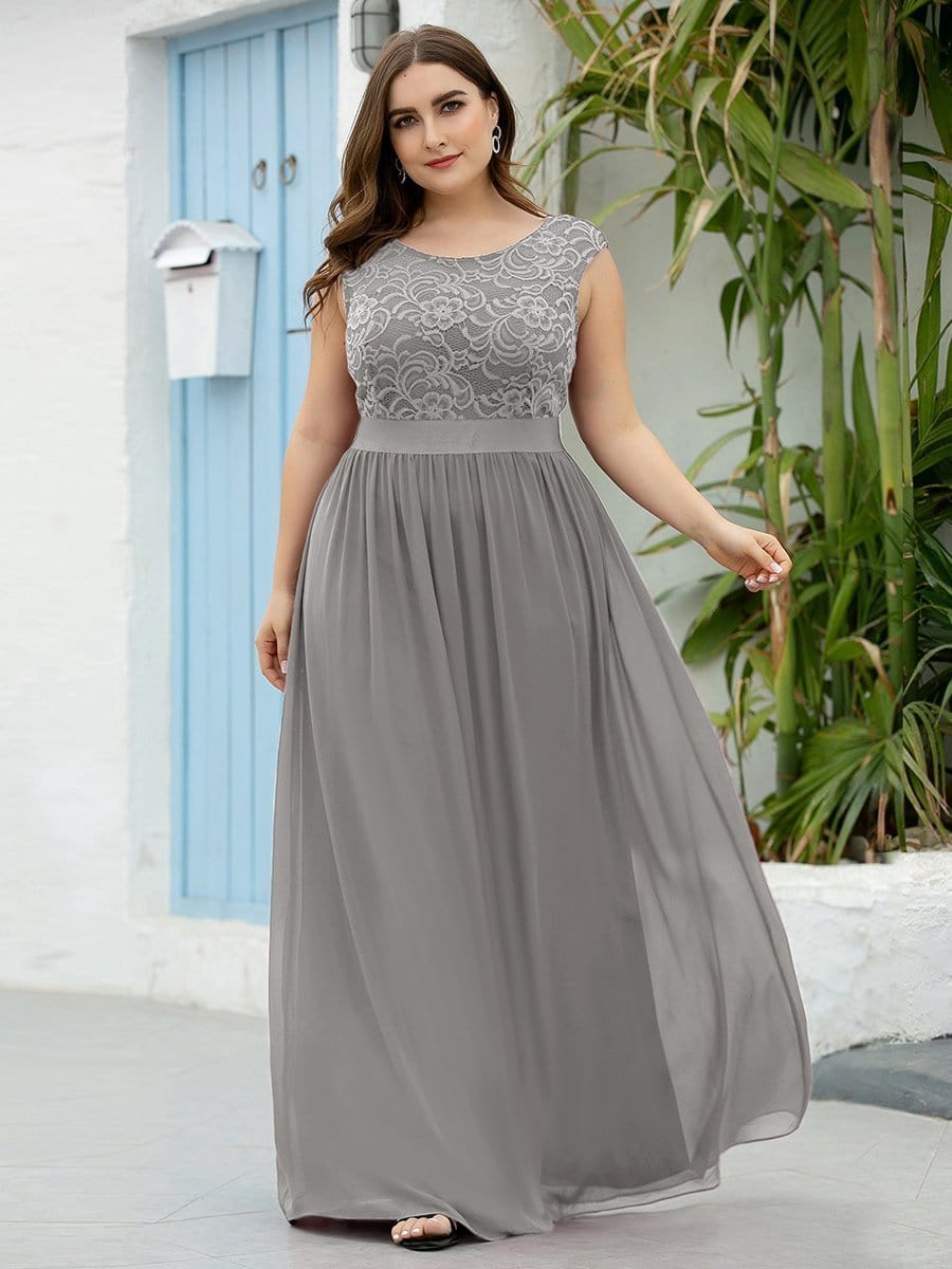 Elegant Lace Plus Size Bridesmaid Dresses