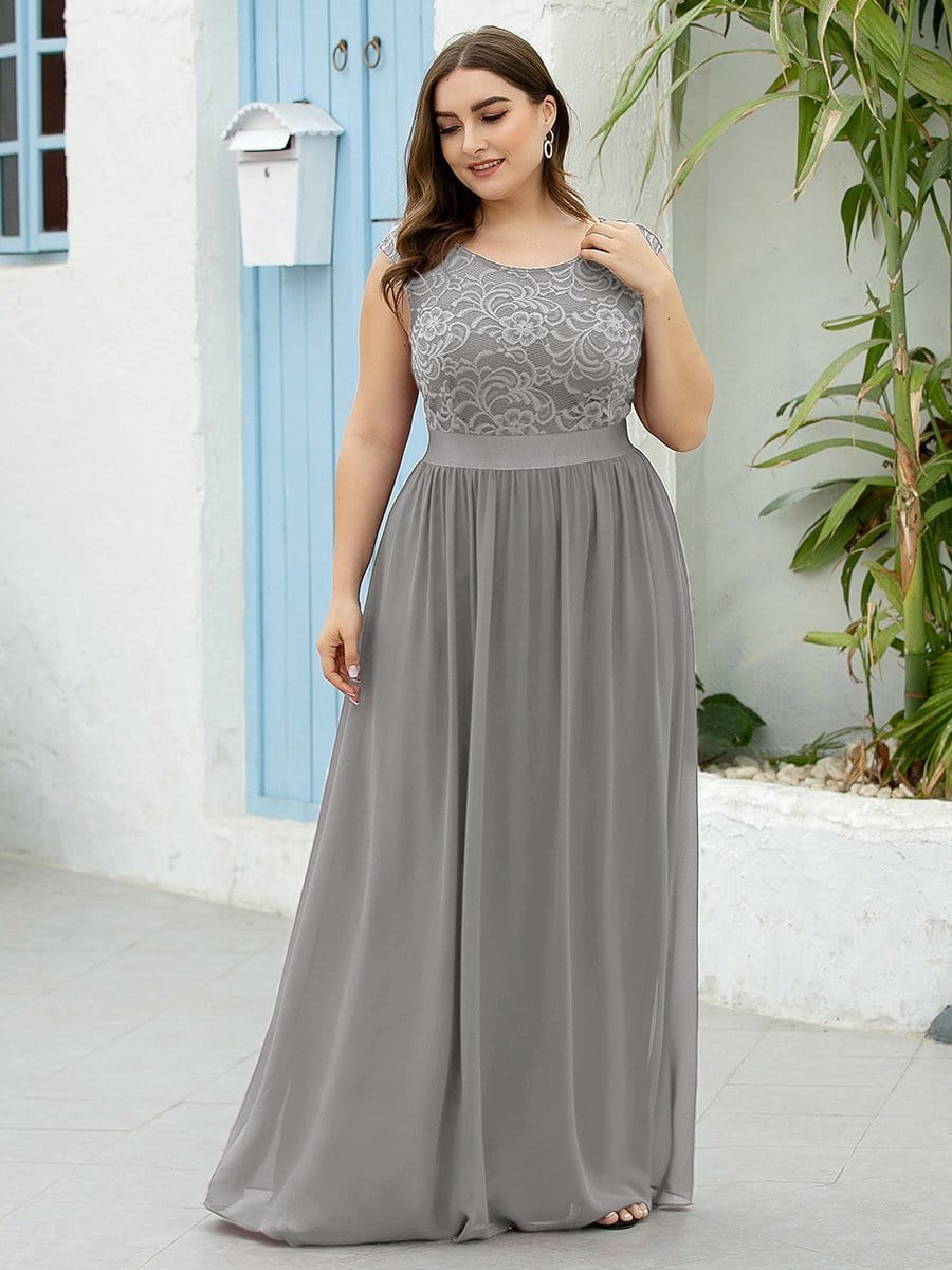 Elegant Lace Plus Size Bridesmaid Dresses