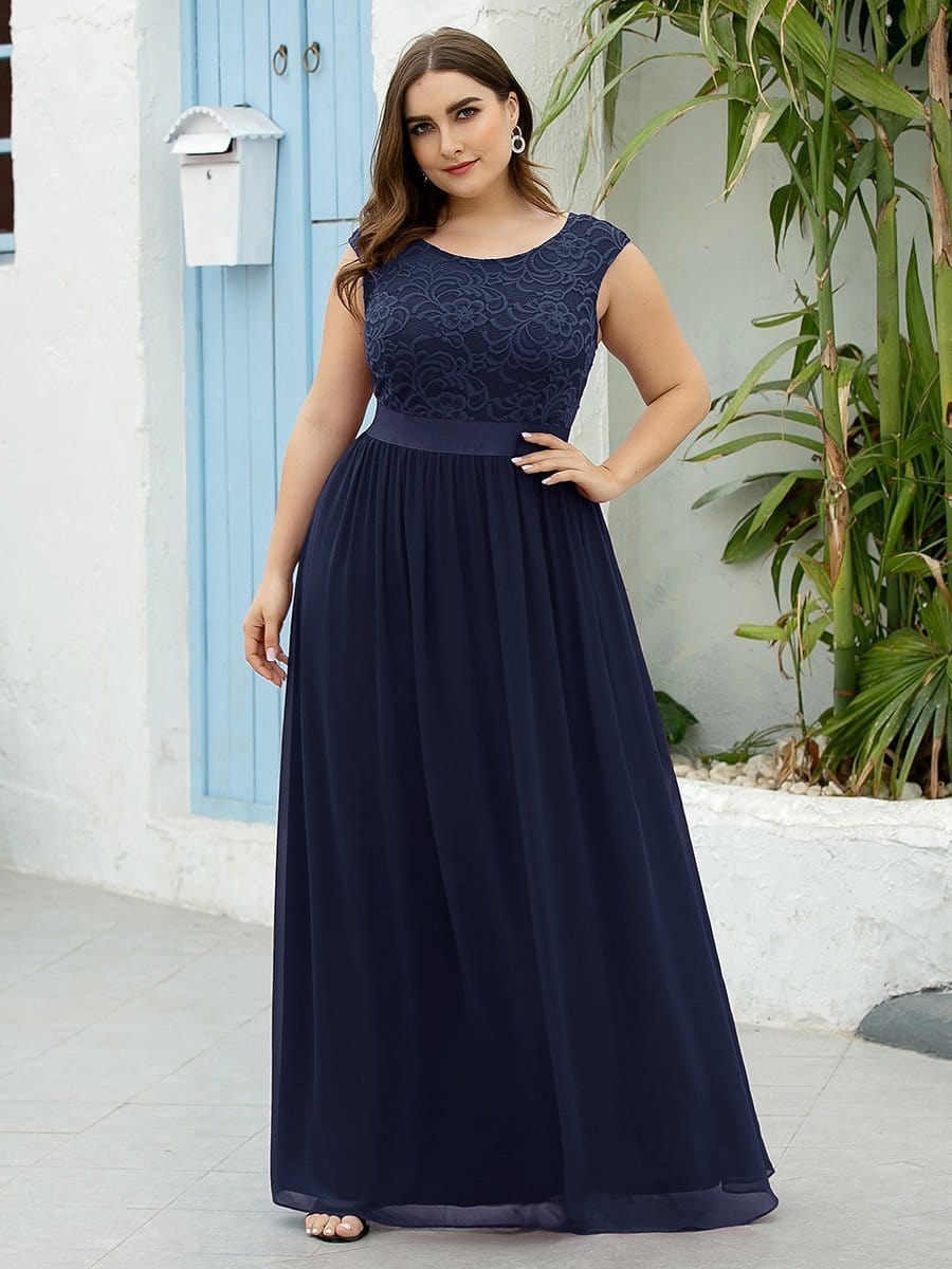 Elegant Lace Plus Size Bridesmaid Dresses