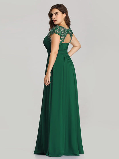 Elegant Lacey Neckline Chiffon Evening Gown for Plus Size Women