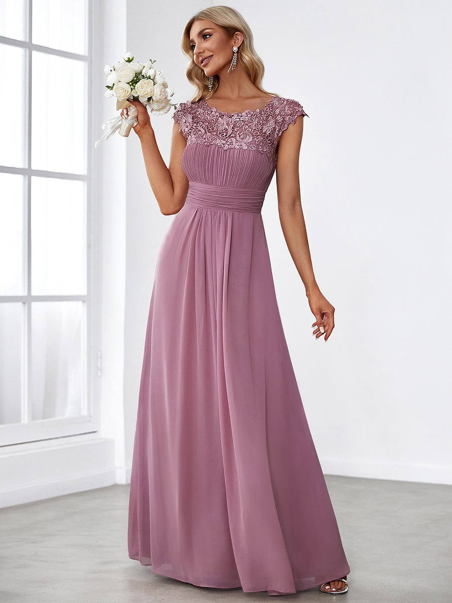 Elegant Lacey Neckline Chiffon Evening Gown for Plus Size Women