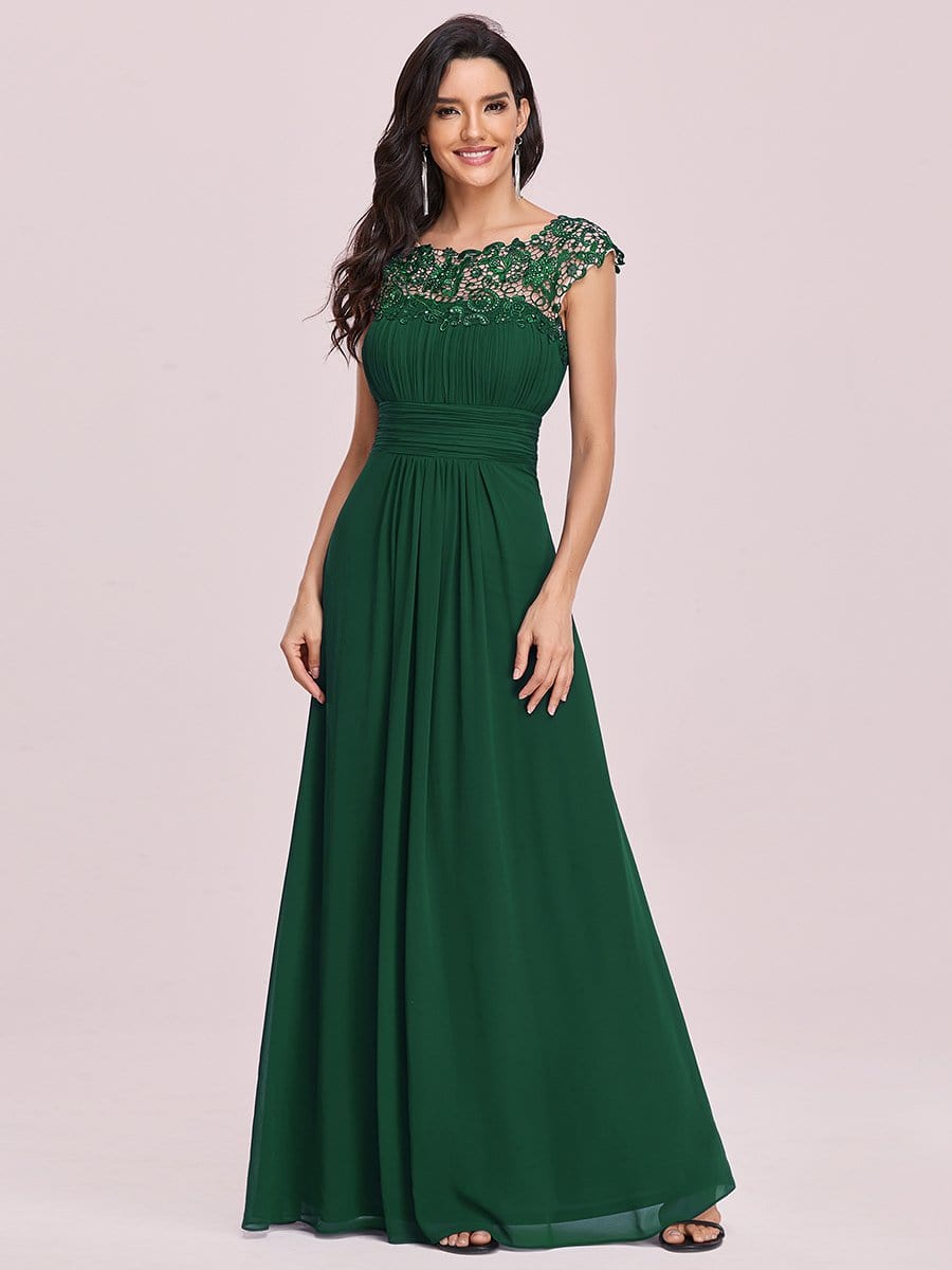 Elegant Lacey Neckline Chiffon Evening Gown for Plus Size Women