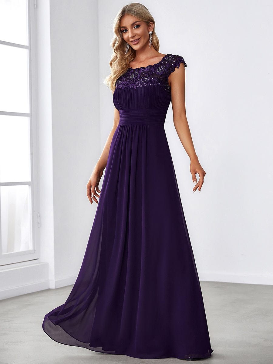 Elegant Lacey Neckline Chiffon Evening Gown for Plus Size Women