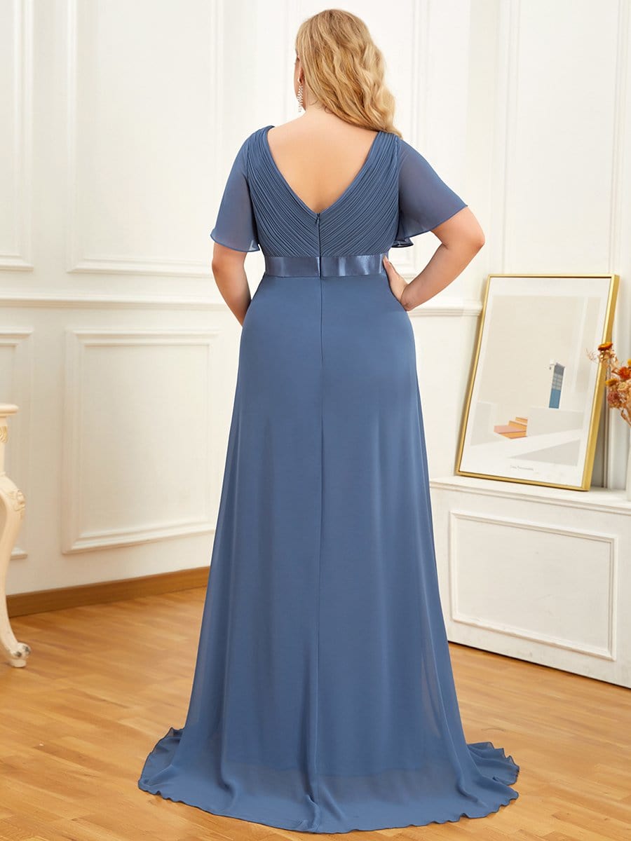 Elegant Maternity Dress with Ruffled Sleeves and Cinched Waist