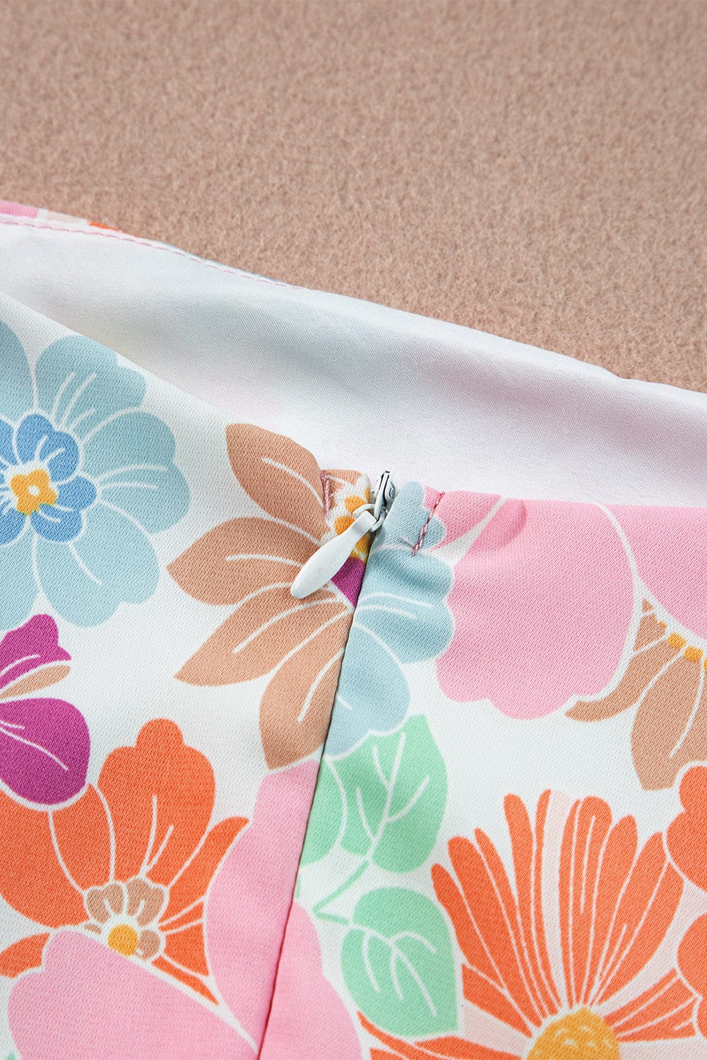 Elegant Pink Floral Babydoll Blouse with Puff Sleeves