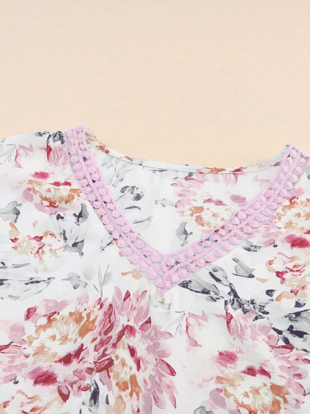 Elegant Pink Floral Lace Accent Sleeveless Top