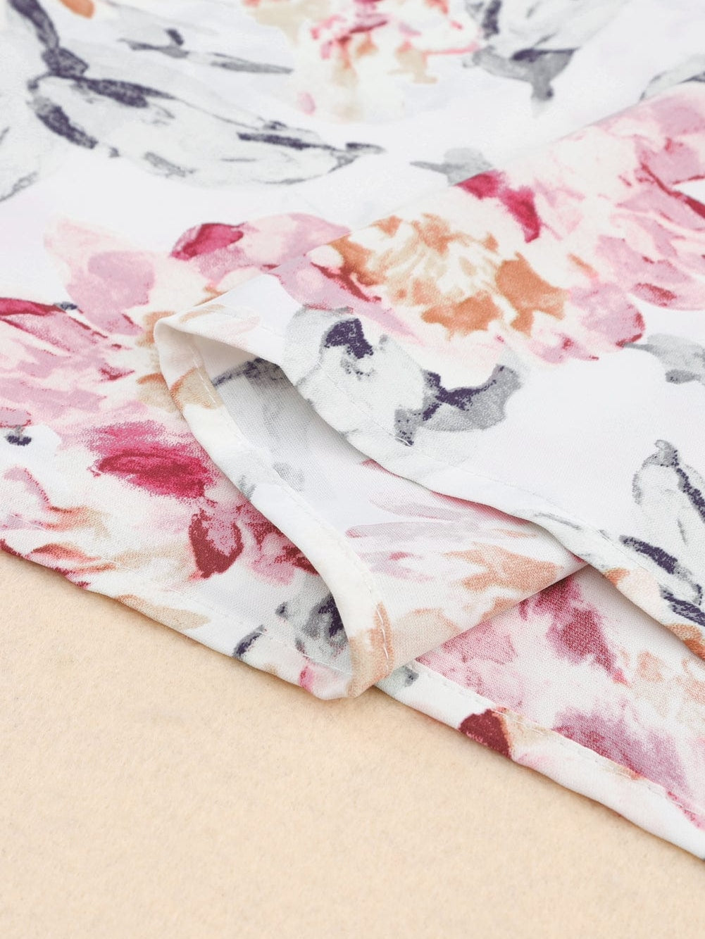 Elegant Pink Floral Lace Accent Sleeveless Top