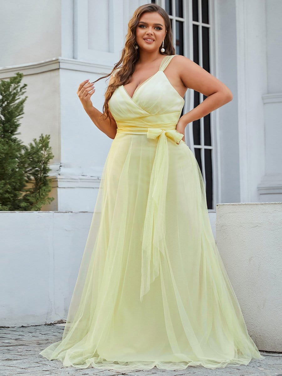 Elegant Plus Size Blush Tulle Bridesmaid Gown