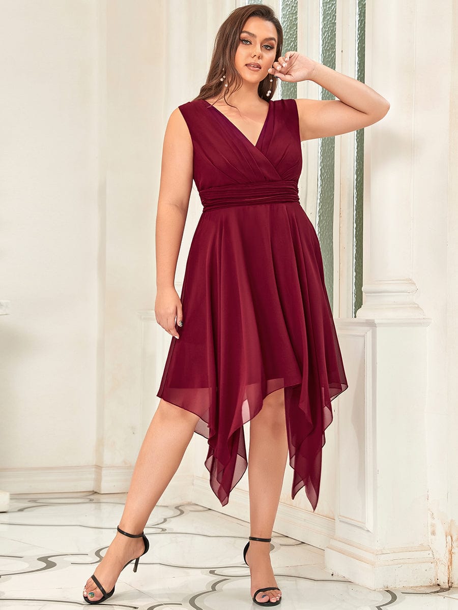 Elegant Plus Size Chiffon Bridesmaid Dress with Asymmetrical Hem
